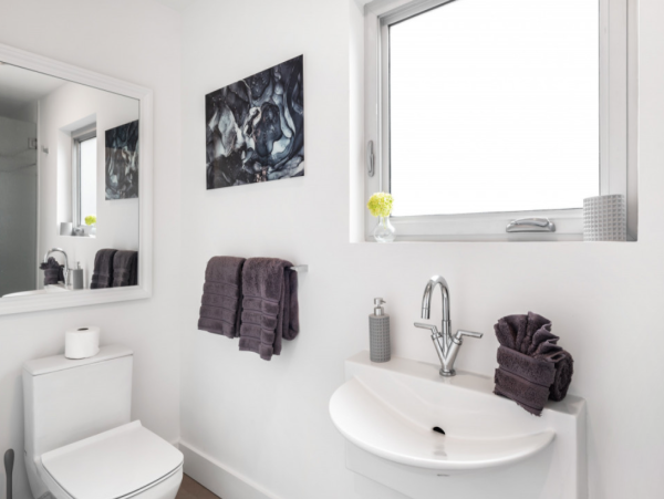 Miami Waterfront Luxury Villa - 4 Bedrooms Boater`s Retreat with Gym & Pool